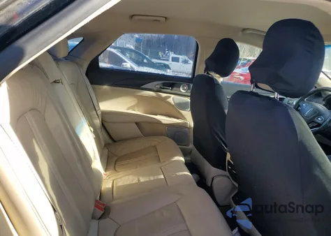 2017 Lincoln Mkz Reserve z USA, uszkodzony, nr VIN 3LN6L5FC5HR660106